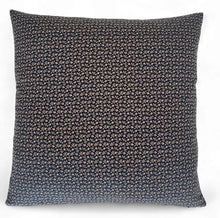 Indlæs billede til gallerivisning Marcus Fabrics pudebetræk Monika navy

